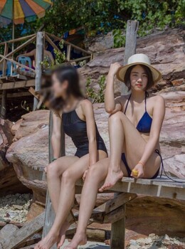 江苏94美女在泰国被老外操得表情扭曲，露脸生活照[18P]