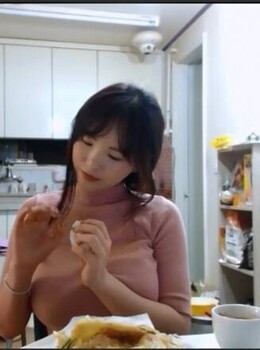 韓國隱性巨乳妹 教你煮野食