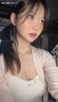 巨乳妹豬露給你看