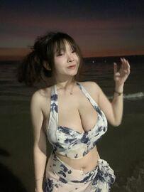 巨乳童顏妹子