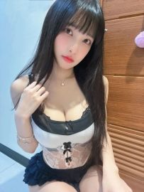 巨乳美少女樂樂