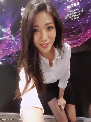 性感長髮美女 4