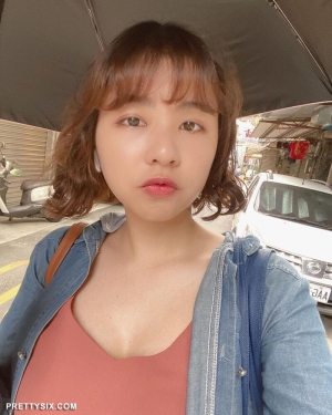 正妹奈奈