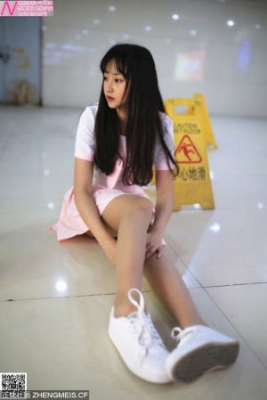 张诗敏地铁少女