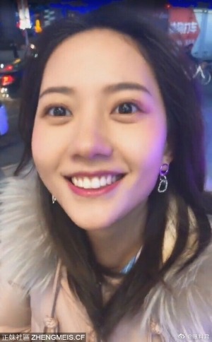 街拍美女