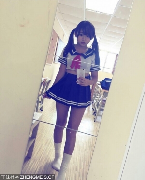 童顏巨乳妹