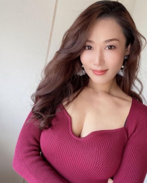 51岁美熟女