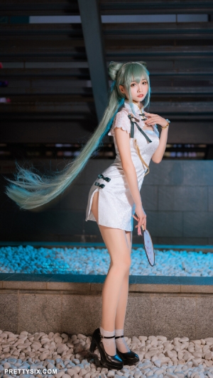 【微博酱】初音未来韶华COS 夏日动漫祭@大大卷卷小卷