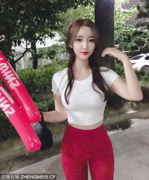健身女孩 阳光气质 ​​​​