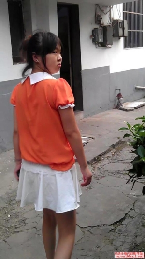 高清厕所偷拍+拍脸[12P+12V]