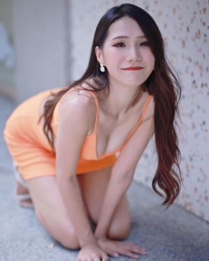 太害羞！ 110公分美腿辣模