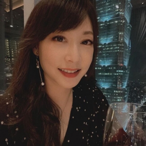 轻熟新闻主播