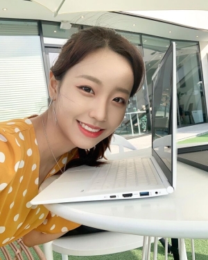 韩国美女조예슬