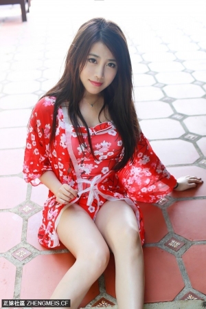 梅衫红惑美态女子【10P】