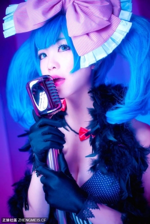 Hi-Fi Raver初音MIKU 星之迟迟cosplay