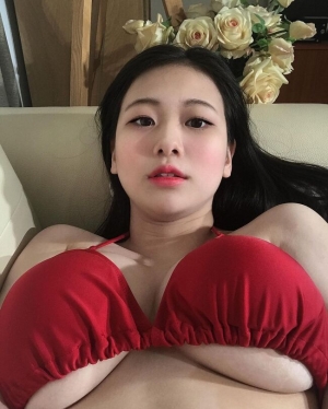 巨乳韩国妹