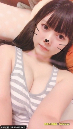 18歲美少女大膽自拍