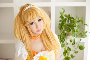 サク (Saku) 《光之美少女》Cure Peace+Cure Beauty 寫真集2 (33P)
